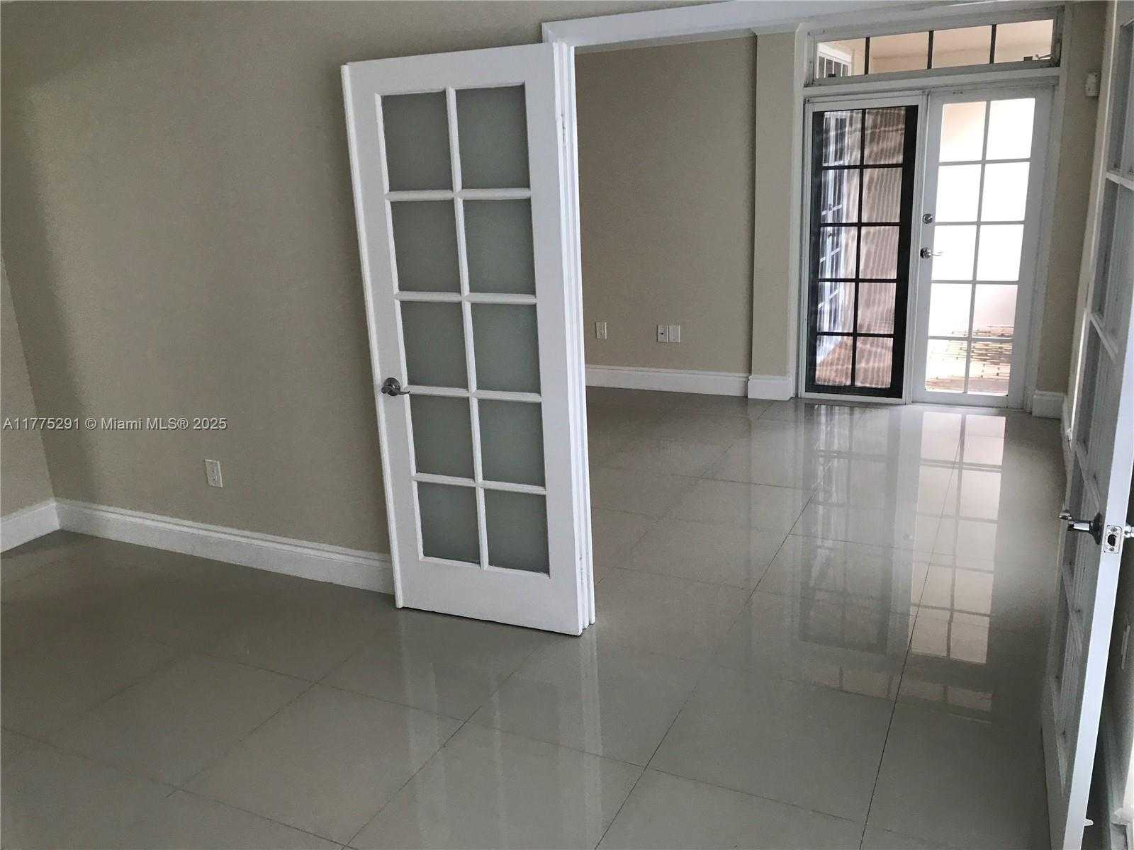 Small Image of 1280 SOUTH ALHAMBRA CIR #1316, Coral Gables Number 13