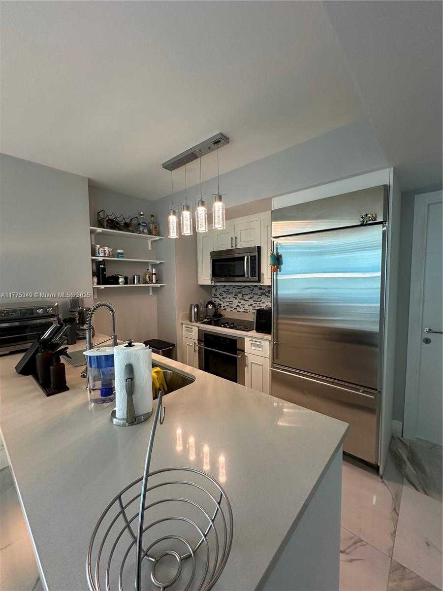Small Image of 55 SOUTH EAST 6TH ST #1207, Miami Number 16