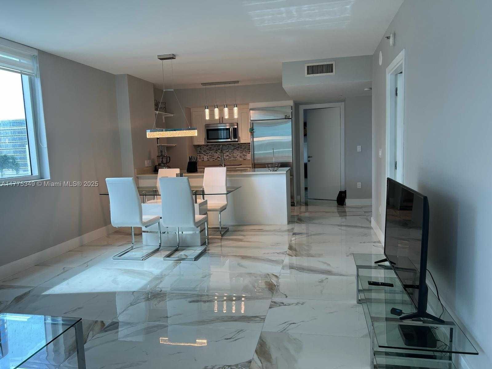 Small Image of 55 SOUTH EAST 6TH ST #1207, Miami Number 32