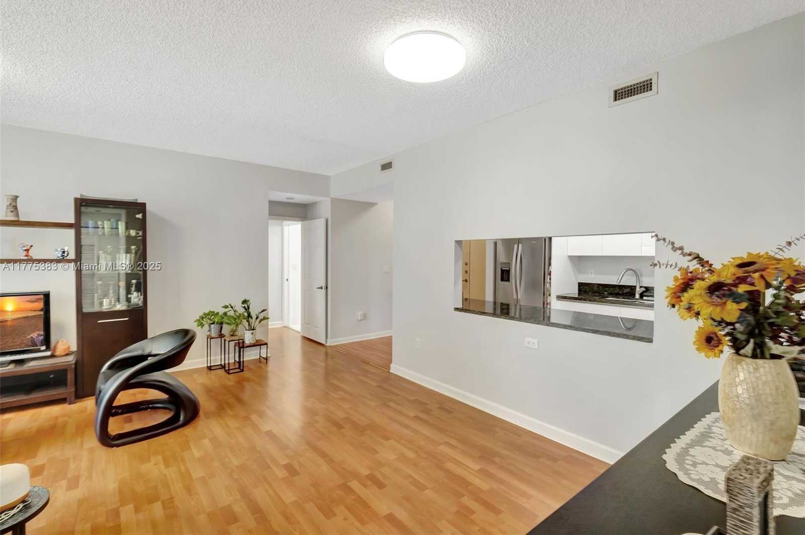 Small Image of 9805 NORTH WEST 52ND ST #306, Doral Number 12