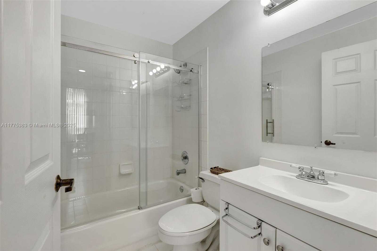 Small Image of 9805 NORTH WEST 52ND ST #306, Doral Number 13