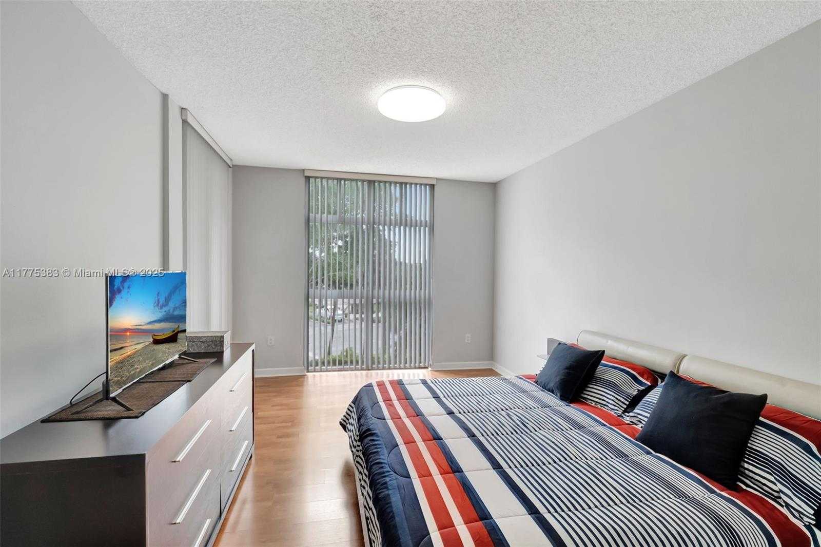 Small Image of 9805 NORTH WEST 52ND ST #306, Doral Number 17