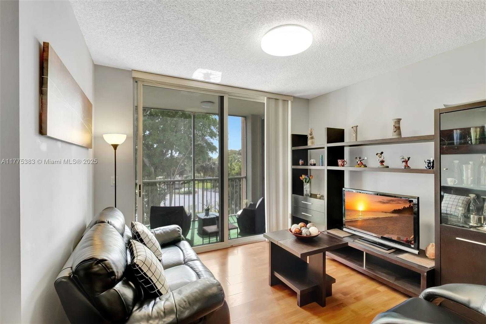 Small Image of 9805 NORTH WEST 52ND ST #306, Doral Number 24