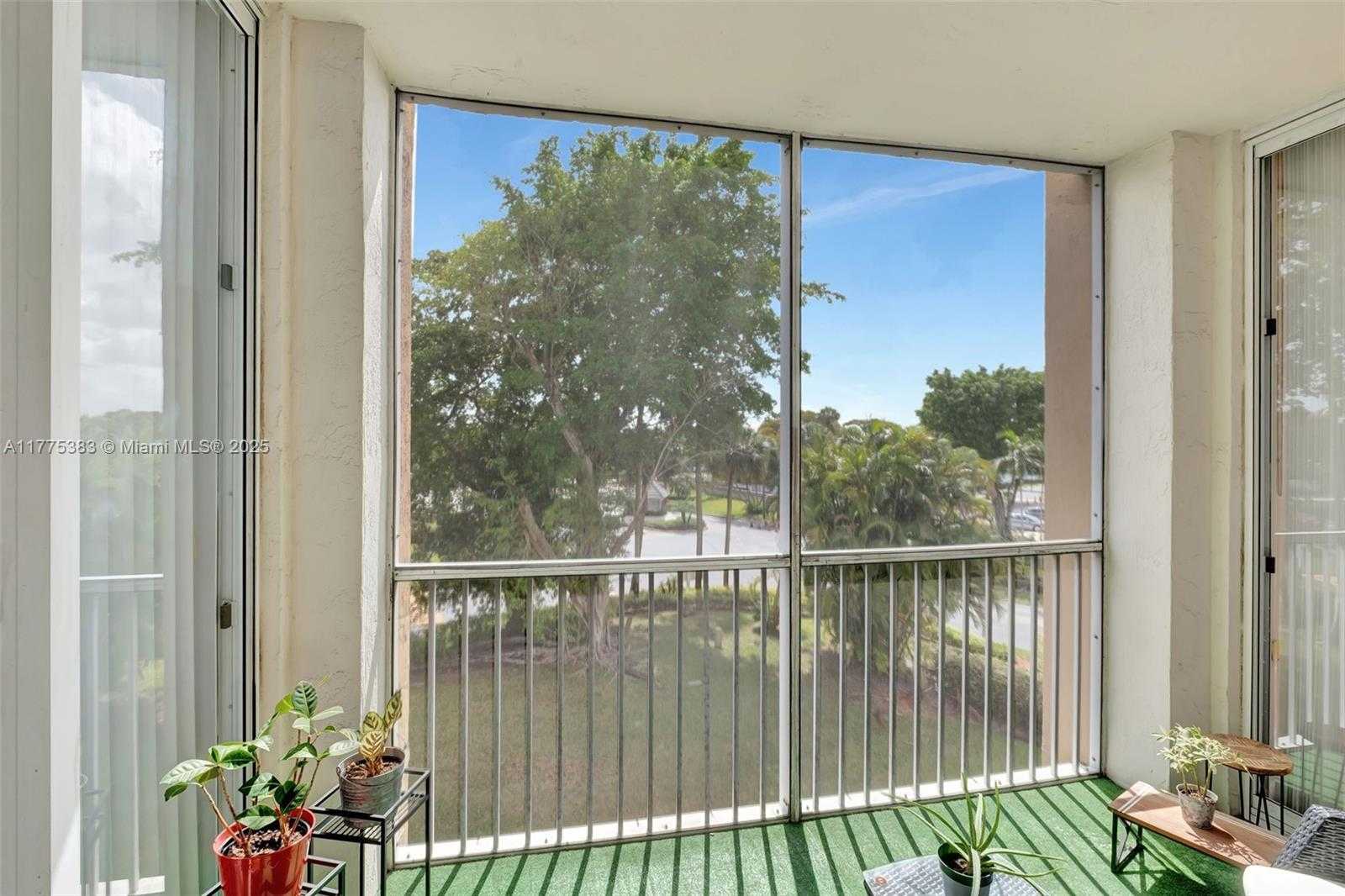 Small Image of 9805 NORTH WEST 52ND ST #306, Doral Number 25