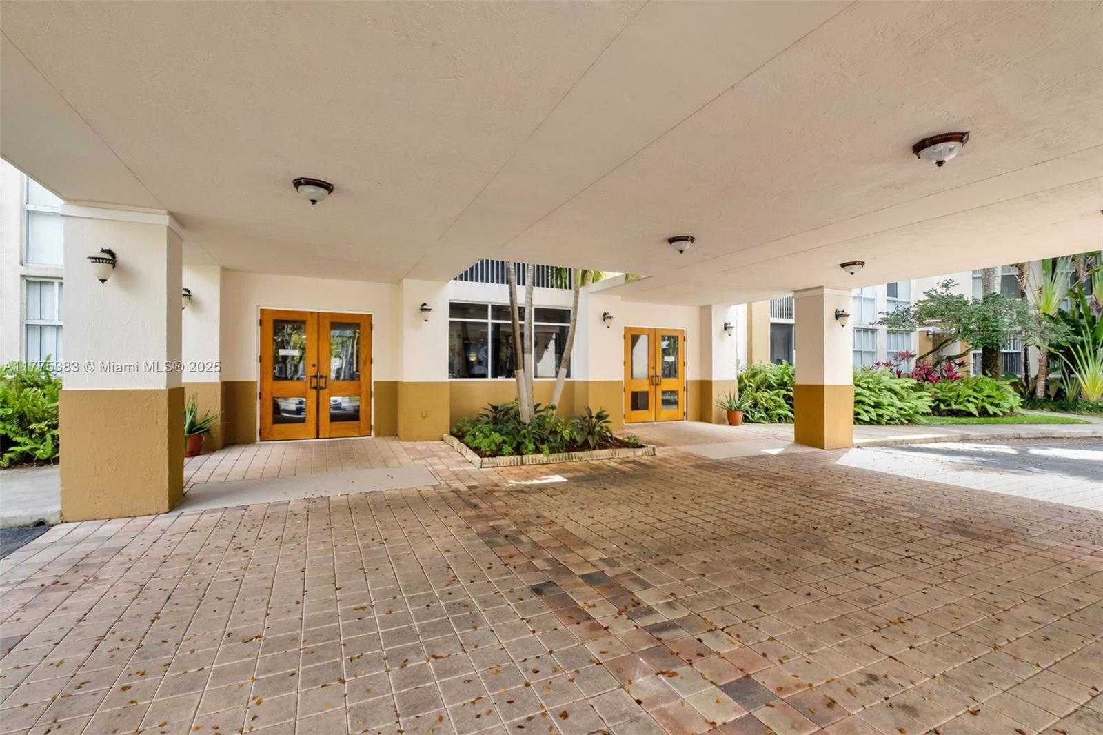 Small Image of 9805 NORTH WEST 52ND ST #306, Doral Number 29