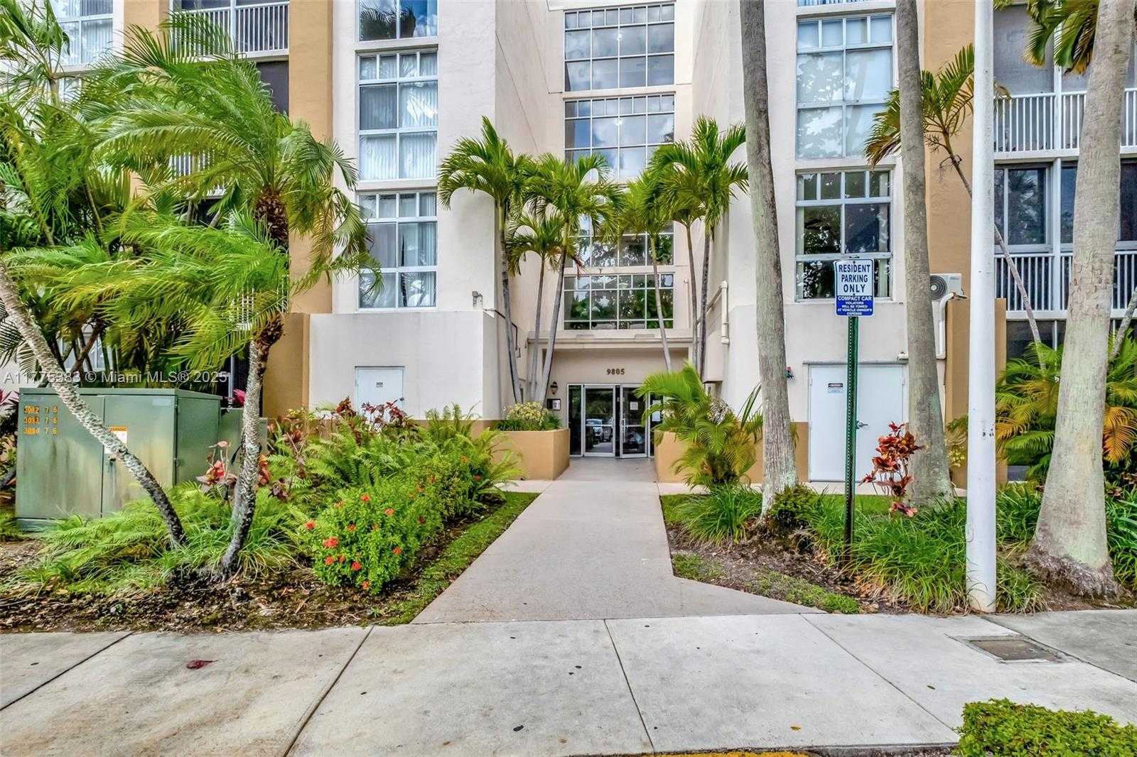 Small Image of 9805 NORTH WEST 52ND ST #306, Doral Number 3