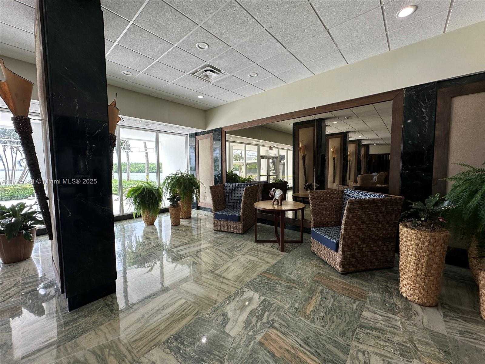 Small Image of 500 BAYVIEW DR #217, Sunny Isles Beach Number 27