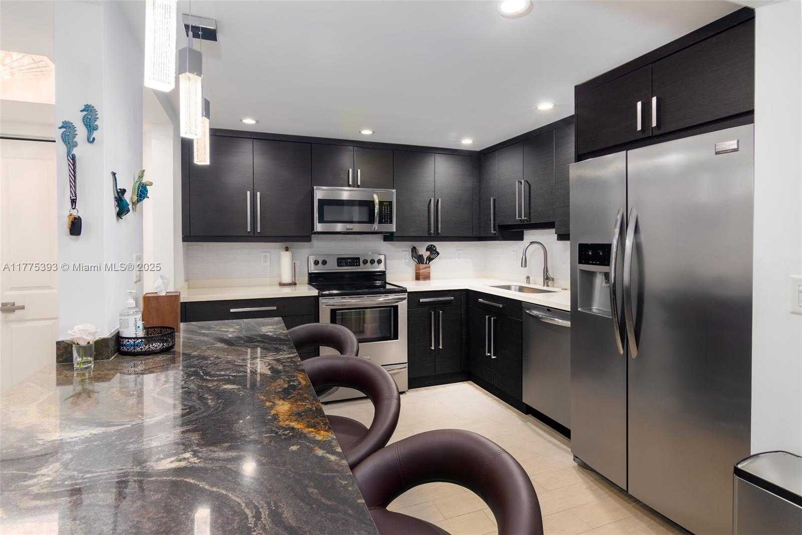 Small Image of 2301 SOUTH OCEAN DR #1107, Hollywood Number 5
