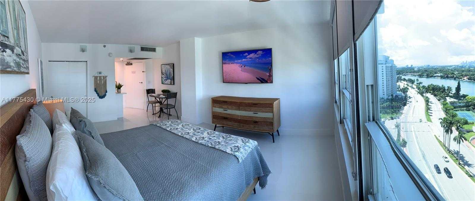 Small Image of 5445 COLLINS AVE #1520, Miami Beach Number 5