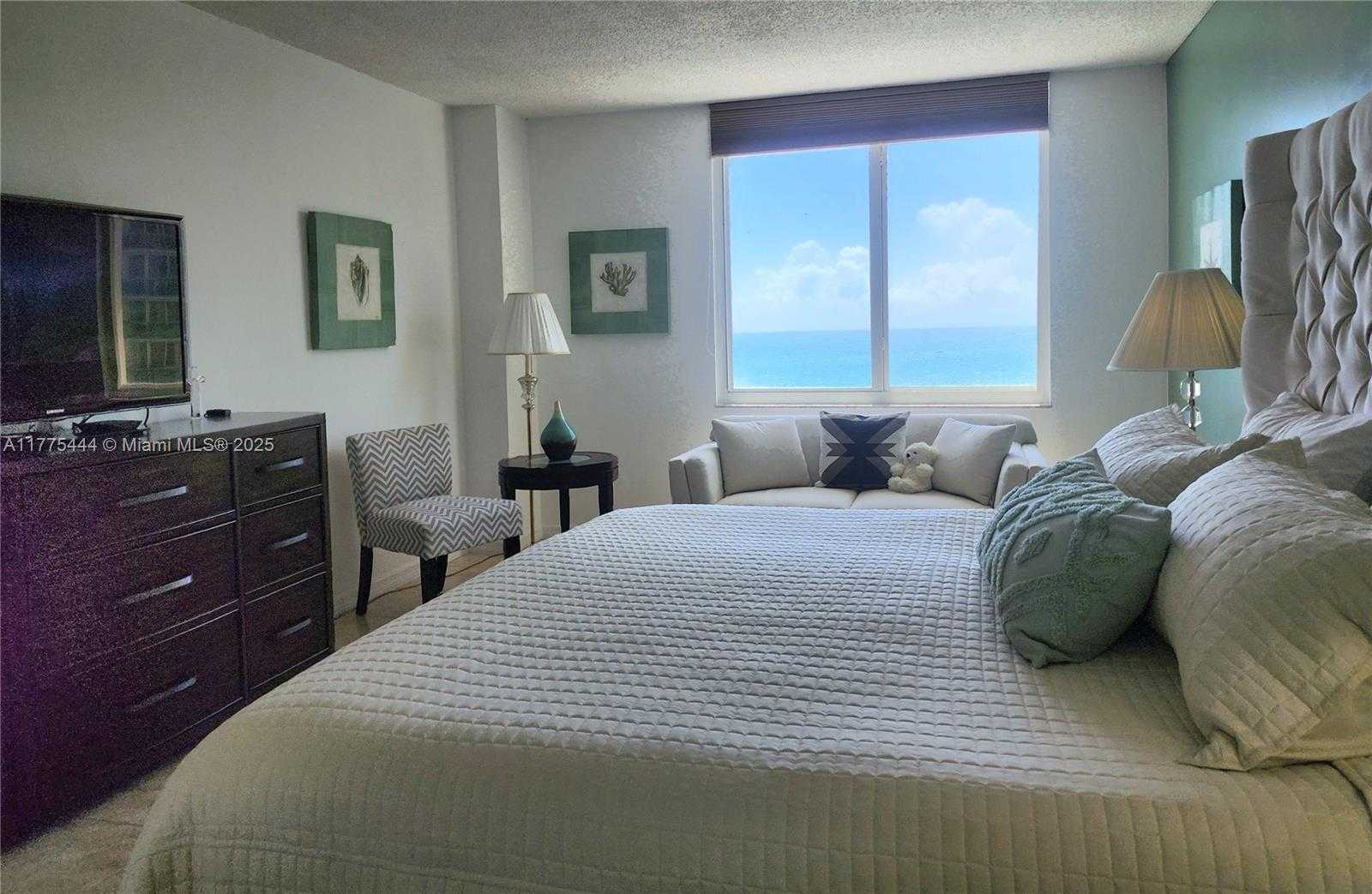 Small Image of 3725 SOUTH OCEAN DR #1212, Hollywood Number 21