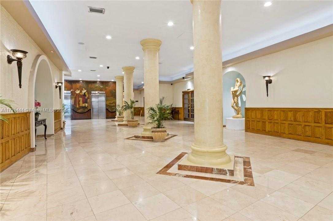 Small Image of 3725 SOUTH OCEAN DR #1212, Hollywood Number 36