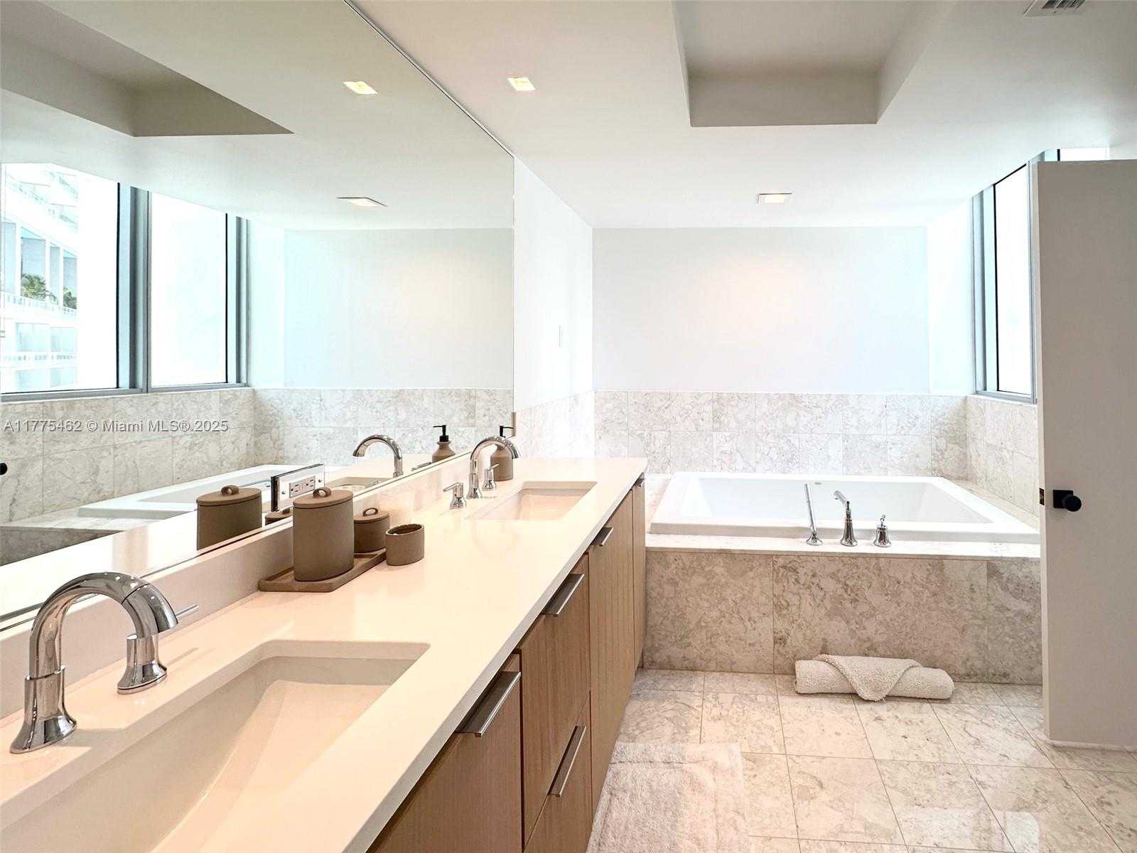 Small Image of 1331 BRICKELL BAY DR #1102, Miami Number 14