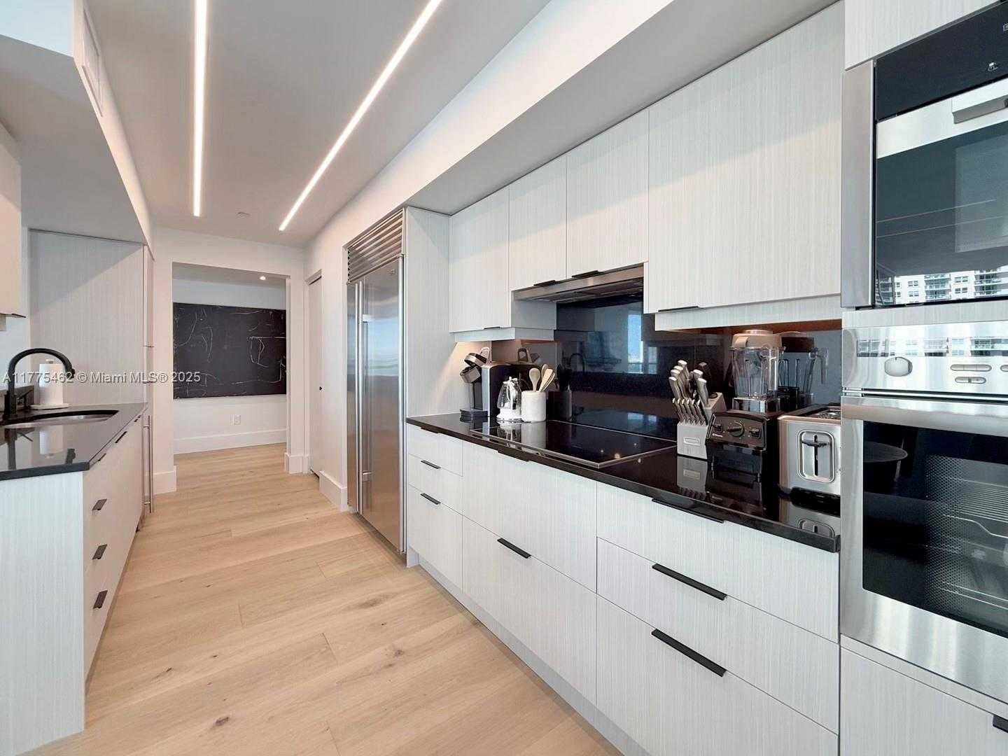 Small Image of 1331 BRICKELL BAY DR #1102, Miami Number 9