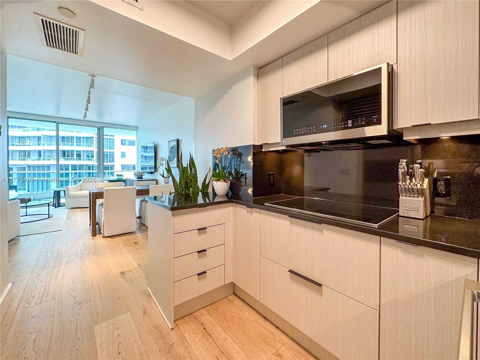 Small Image of 1331 BRICKELL BAY DR #506, Miami Number 11