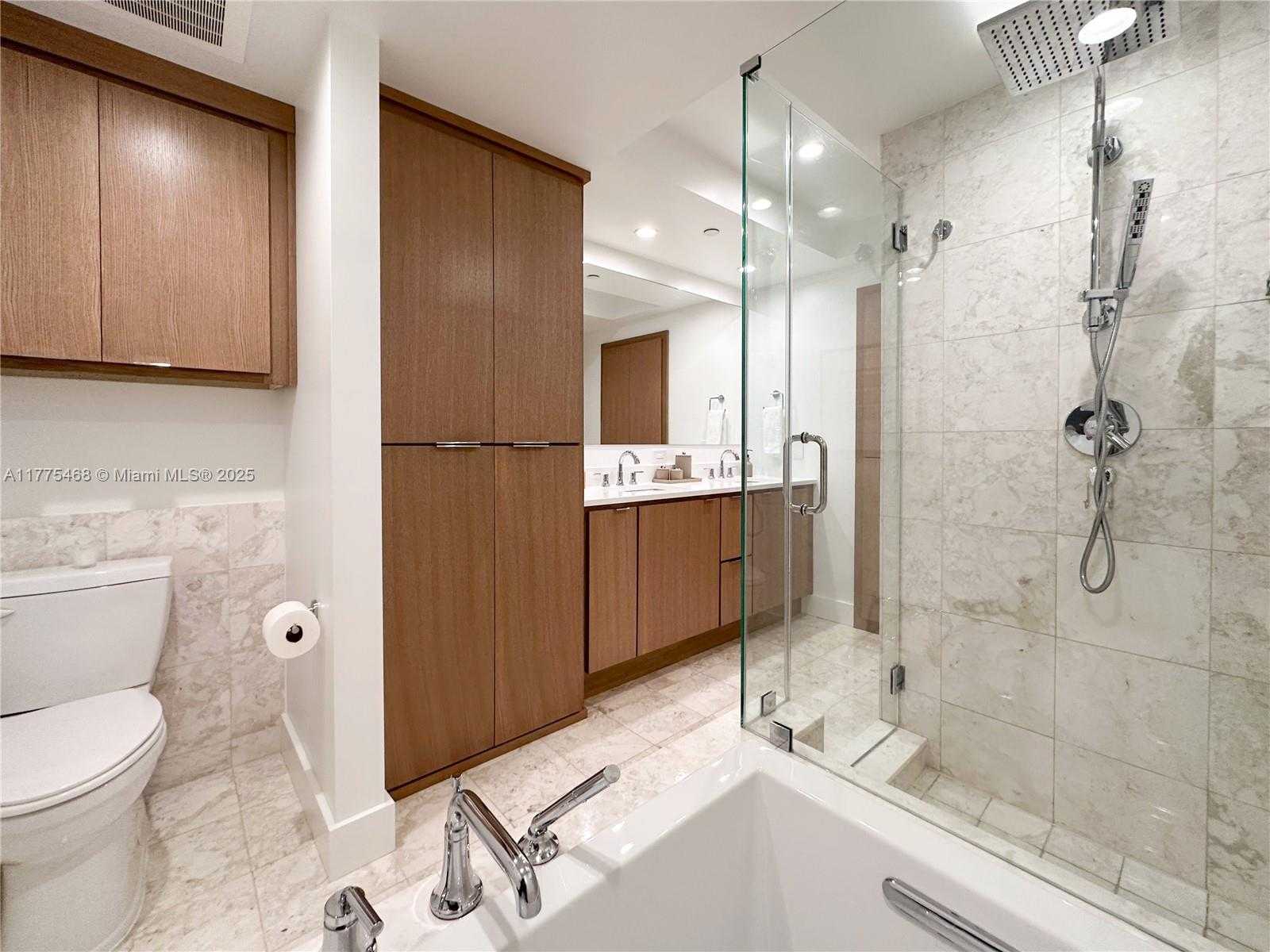 Small Image of 1331 BRICKELL BAY DR #506, Miami Number 17