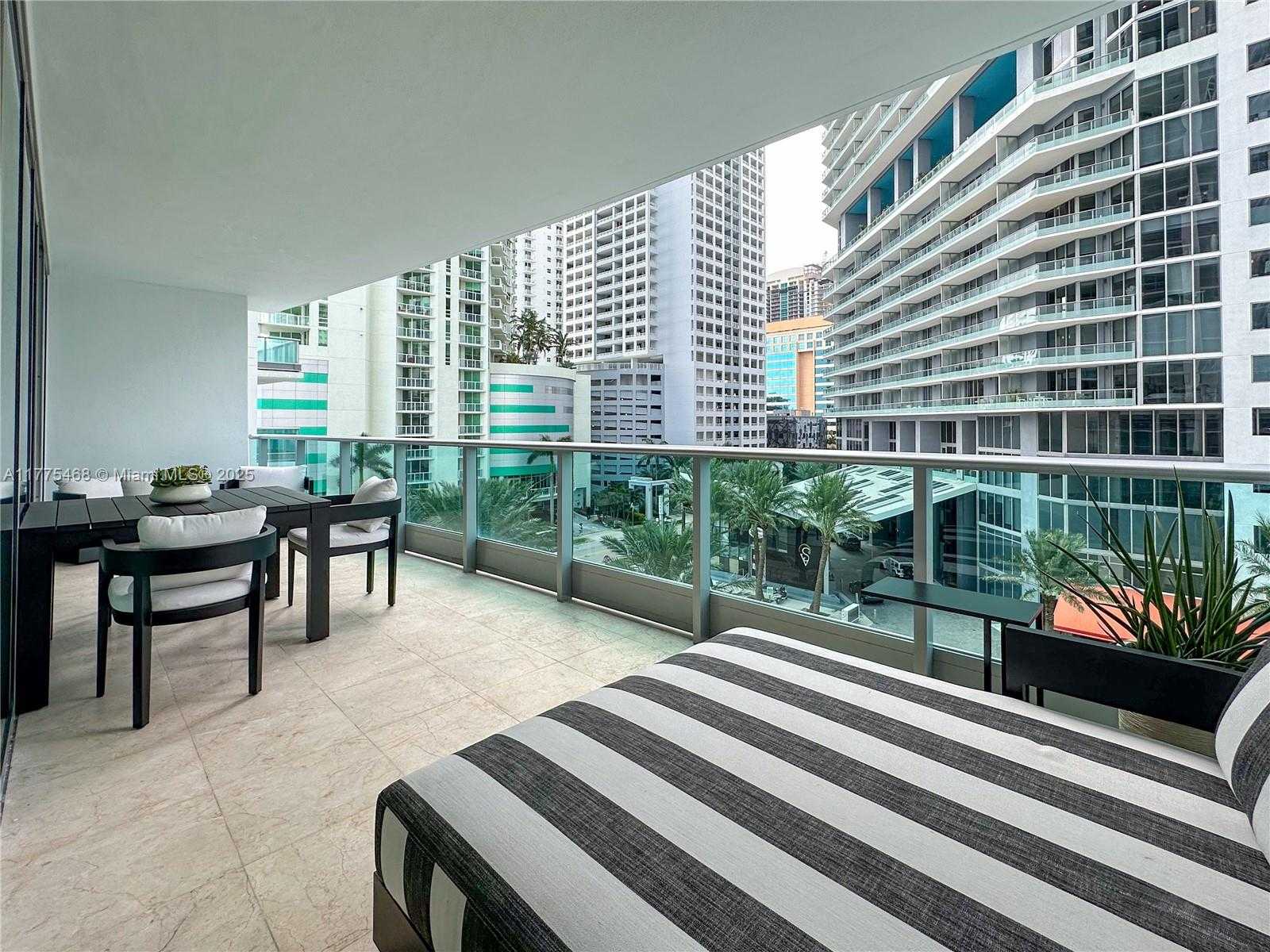 Small Image of 1331 BRICKELL BAY DR #506, Miami Number 20