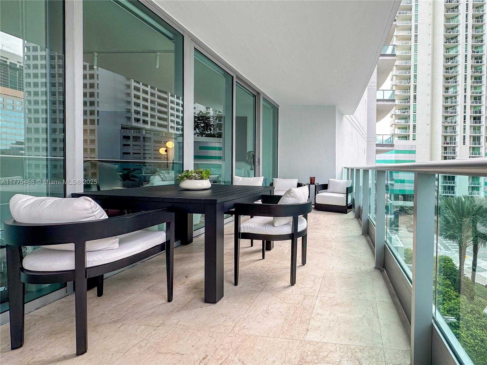 Small Image of 1331 BRICKELL BAY DR #506, Miami Number 21