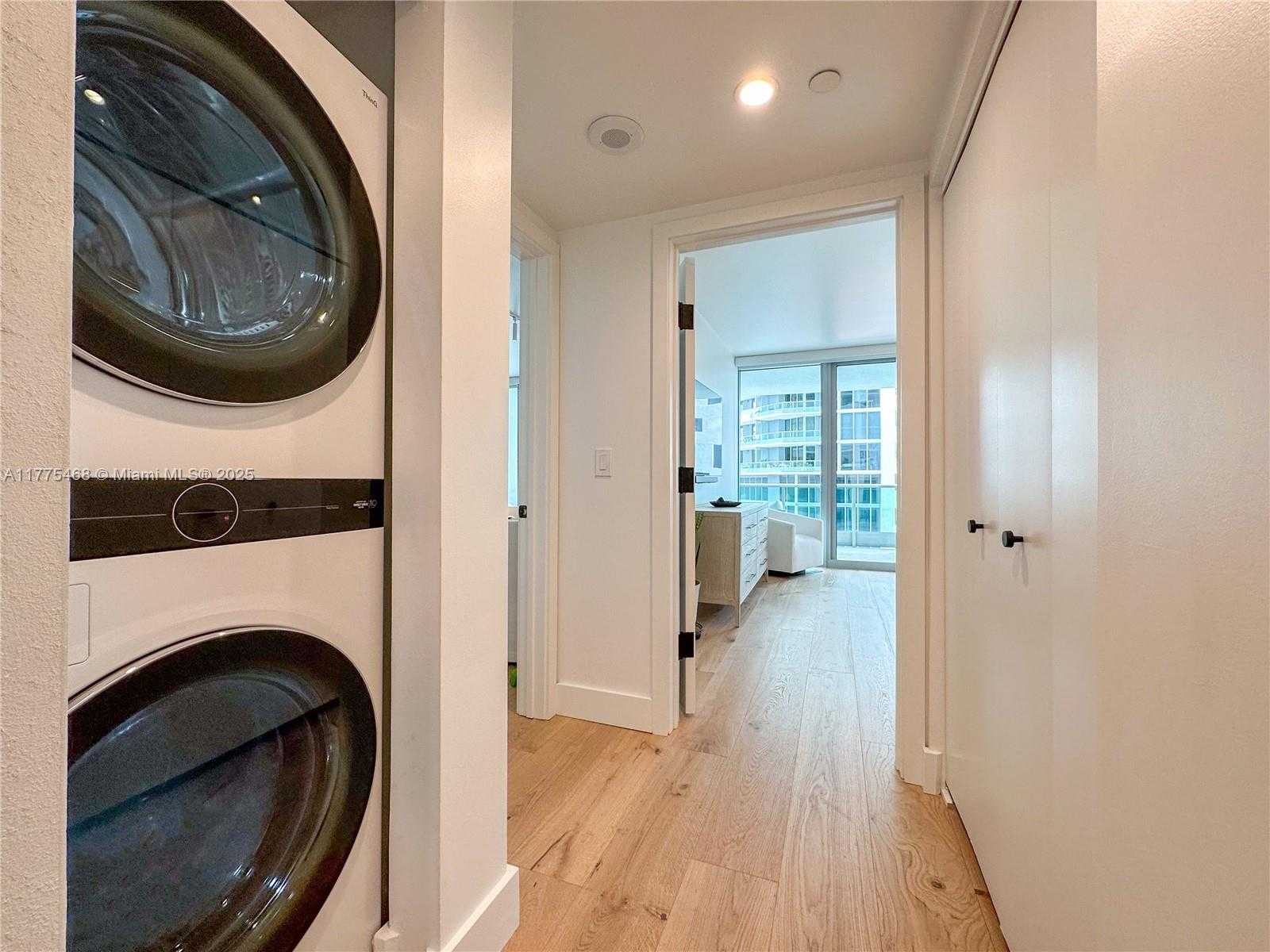 Small Image of 1331 BRICKELL BAY DR #506, Miami Number 23