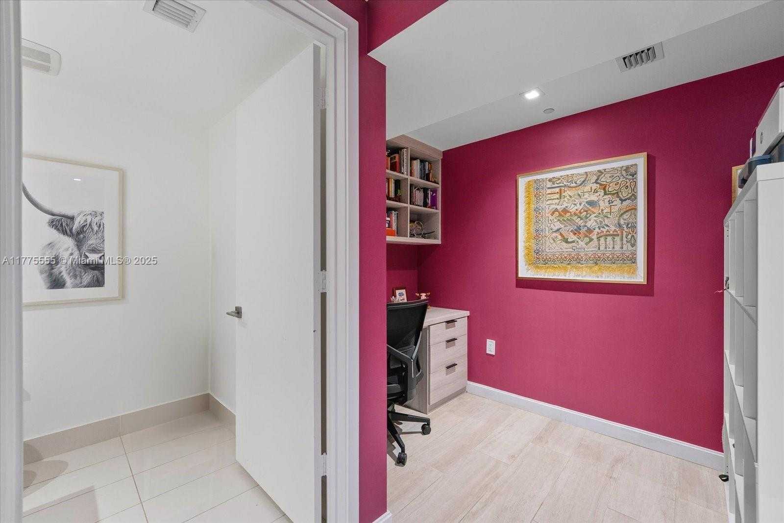 Small Image of 45 SOUTH WEST 9TH ST #1510, Miami Number 14