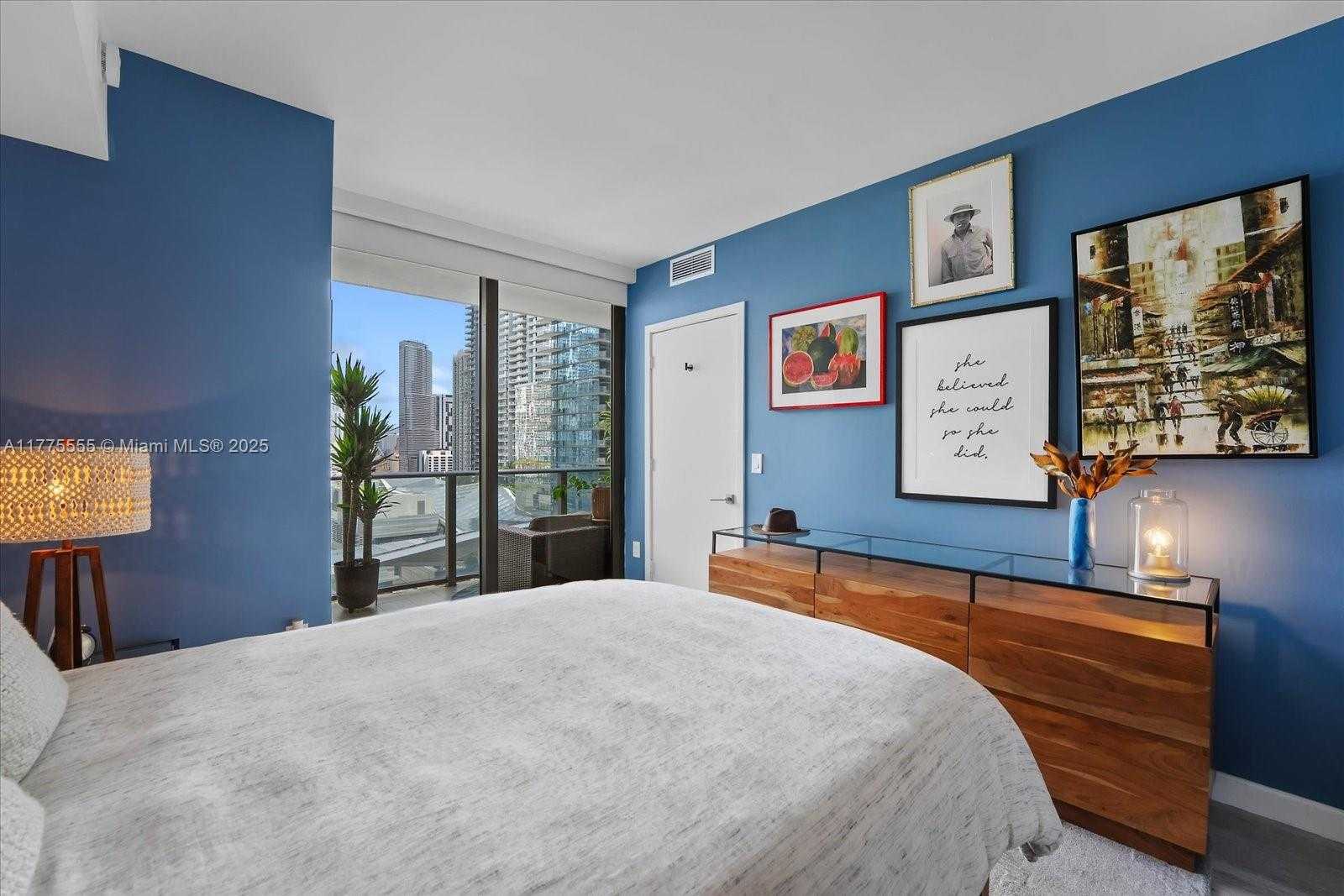 Small Image of 45 SOUTH WEST 9TH ST #1510, Miami Number 17