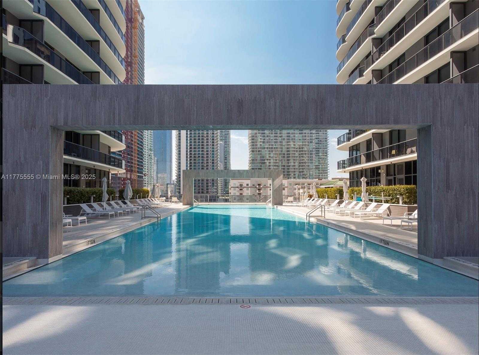 Small Image of 45 SOUTH WEST 9TH ST #1510, Miami Number 24