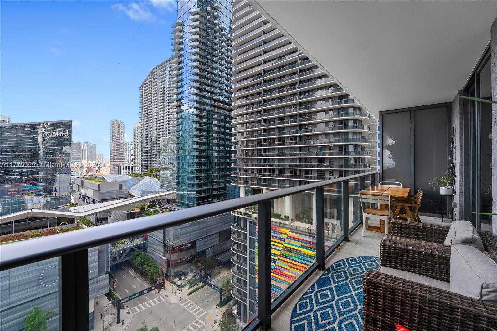 Small Image of 45 SOUTH WEST 9TH ST #1510, Miami Number 9