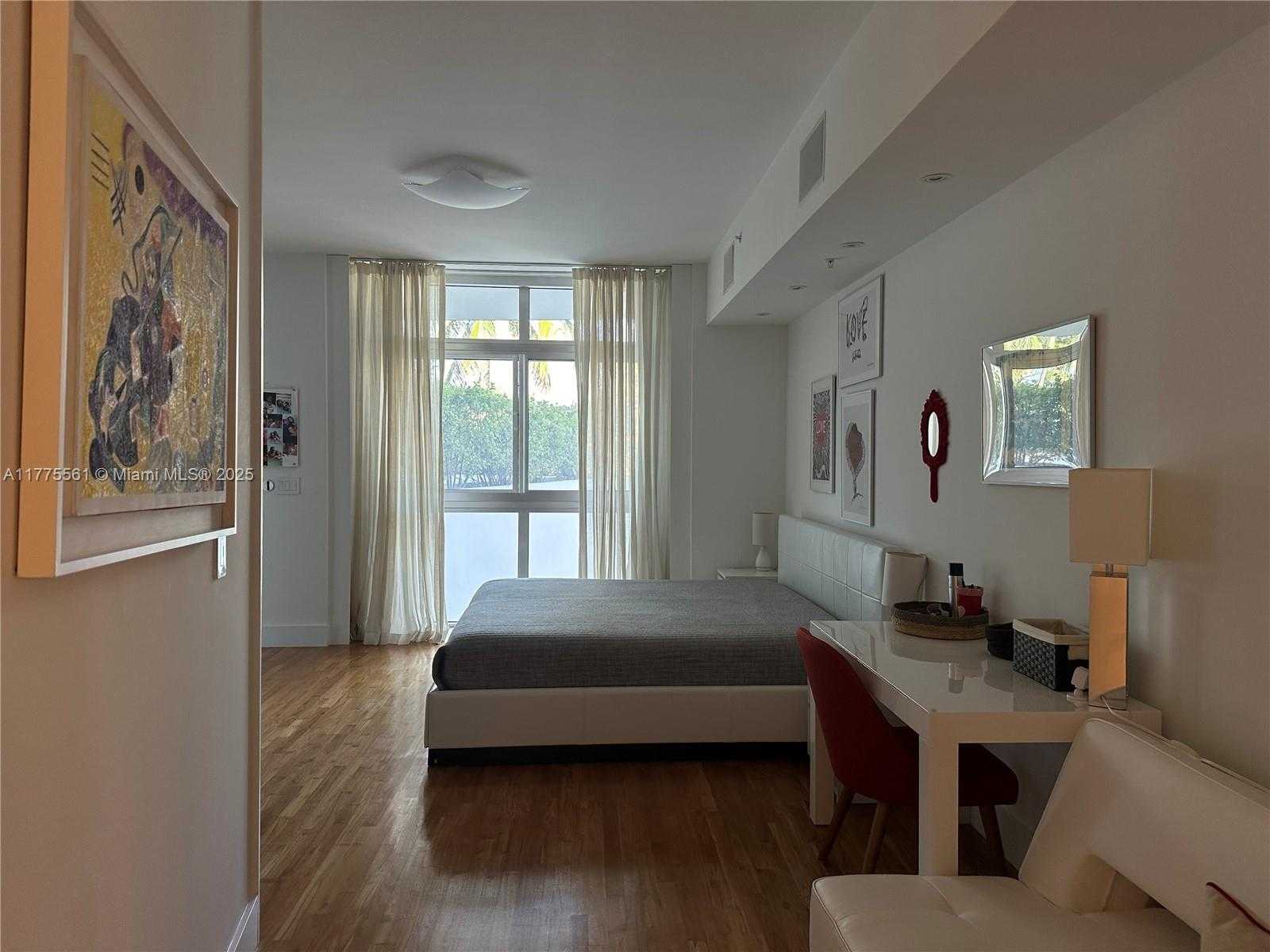 Small Image of 2001 MERIDIAN AVE #309, Miami Beach Number 9