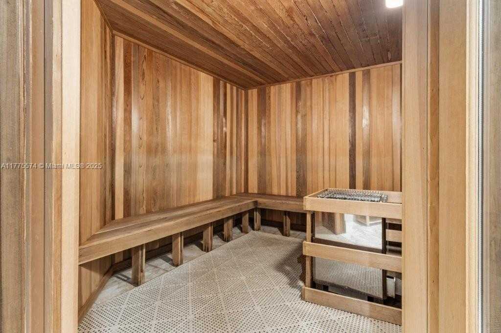 Small Image of 510 NORTH WEST 84TH AVE #242, Plantation Number 45