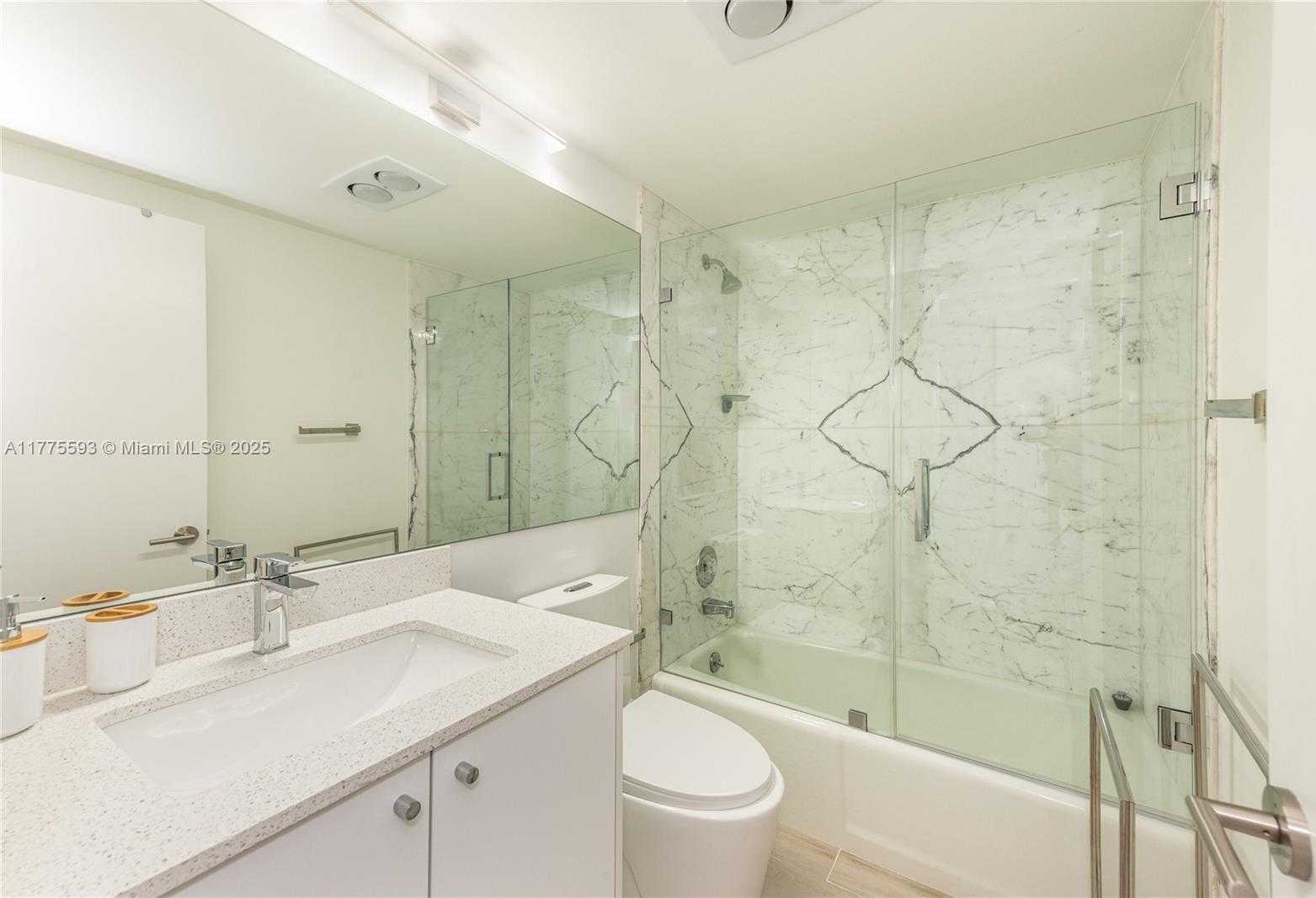 Small Image of 155 OCEAN LANE DR #404, Key Biscayne Number 19