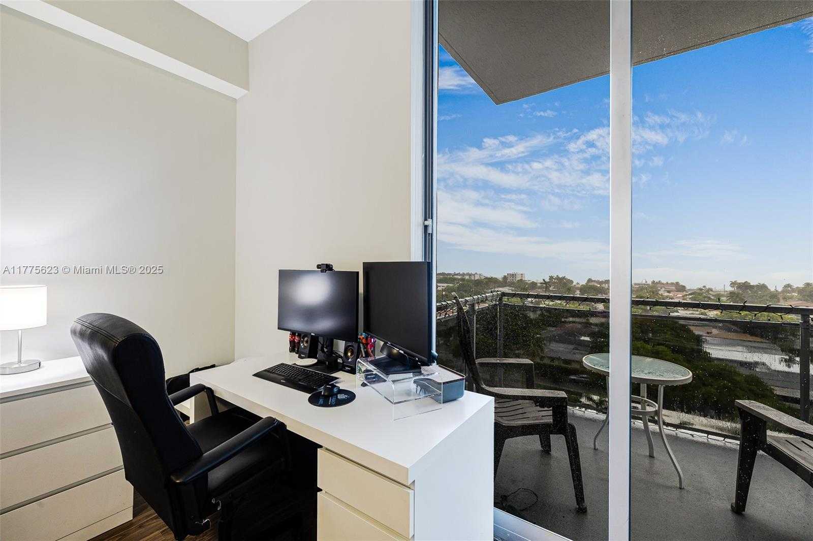 Small Image of 7901 HISPANOLA AVE #804, North Bay Village Number 19