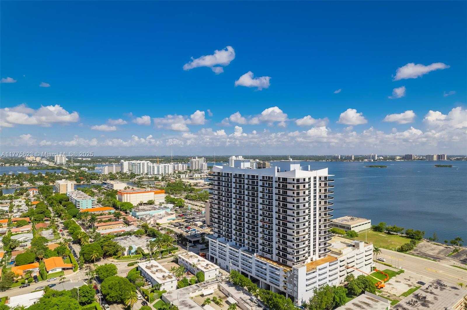 Small Image of 7901 HISPANOLA AVE #804, North Bay Village Number 39