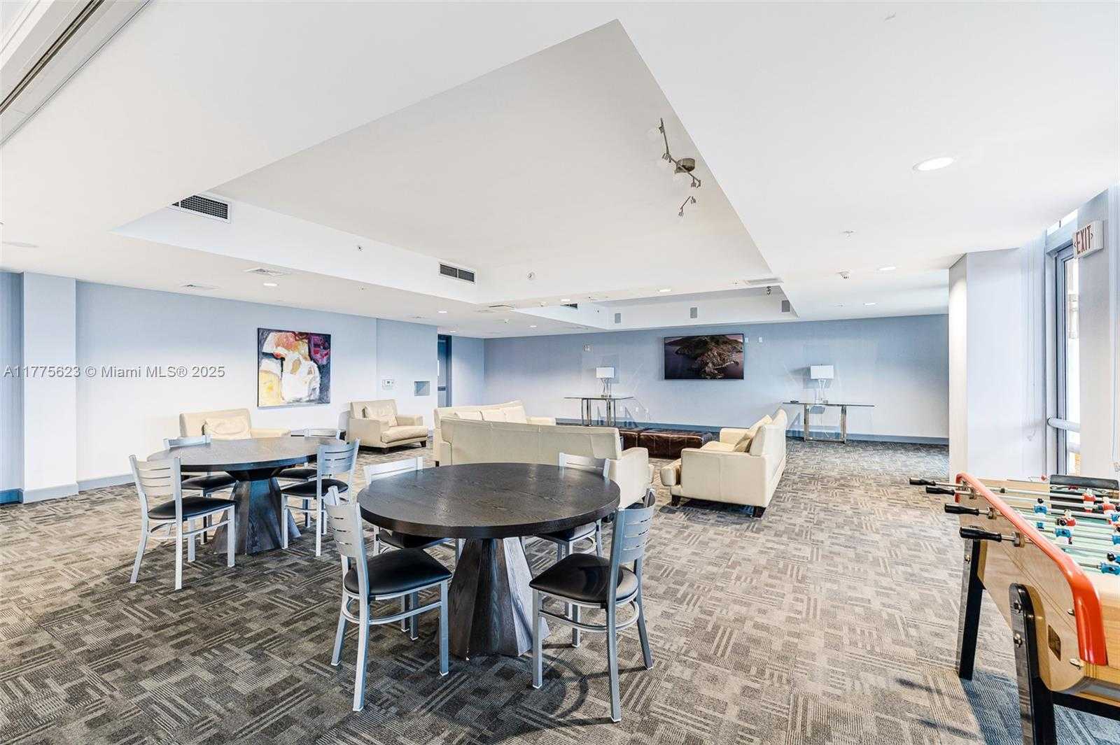 Small Image of 7901 HISPANOLA AVE #804, North Bay Village Number 41