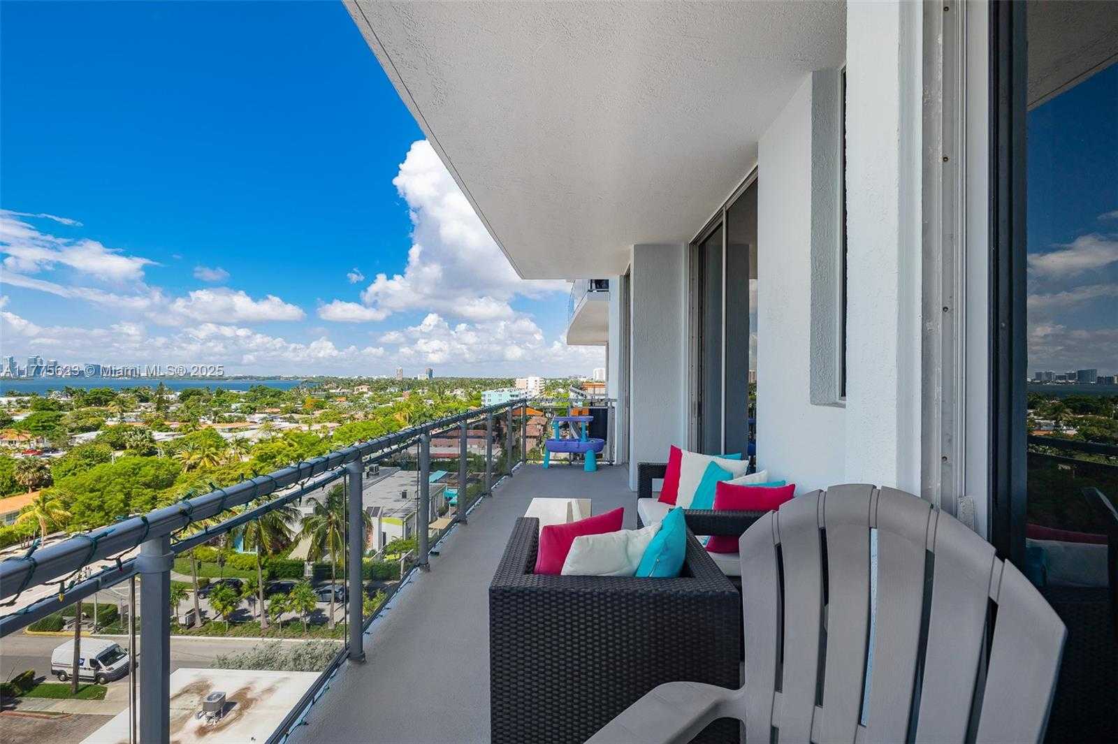Small Image of 7901 HISPANOLA AVE #804, North Bay Village Number 5
