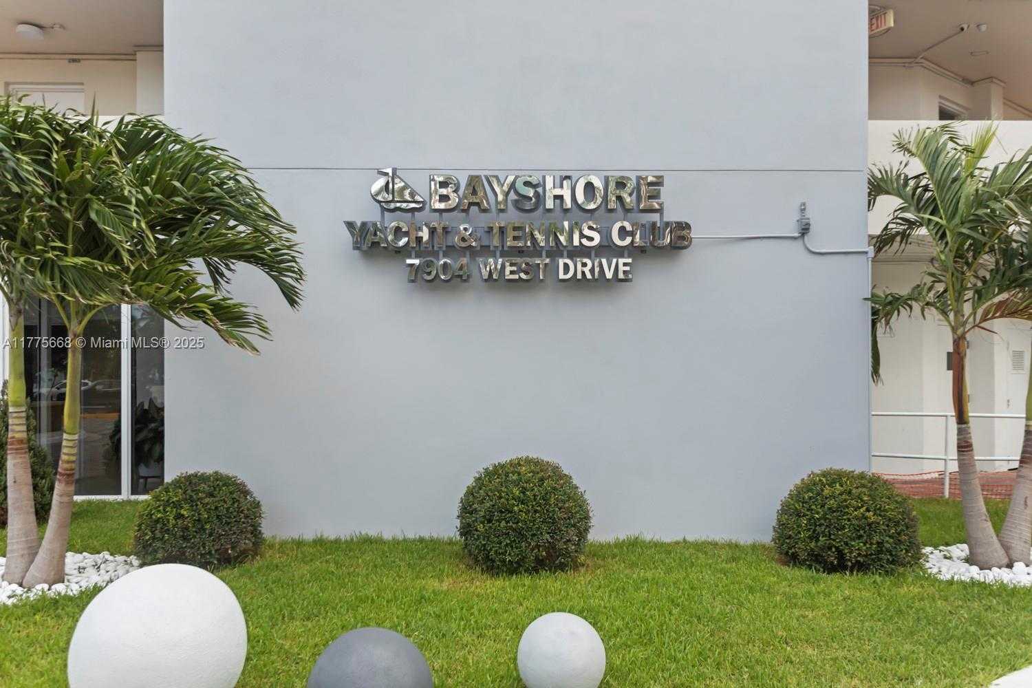 Small Image of 7904 WEST WEST DR #108, North Bay Village Number 2