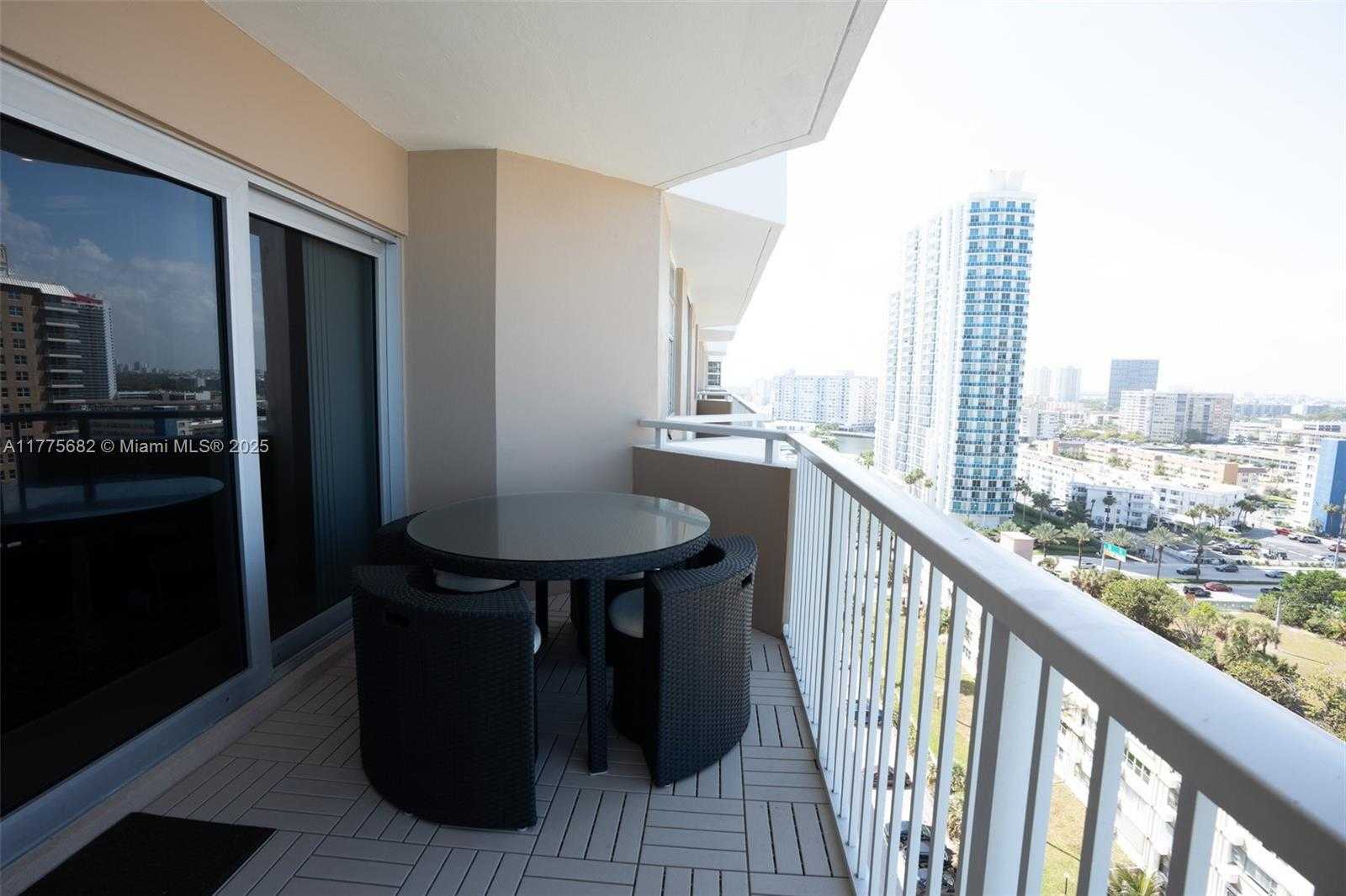 Small Image of 1950 SOUTH OCEAN DR #14H, Hallandale Beach Number 21