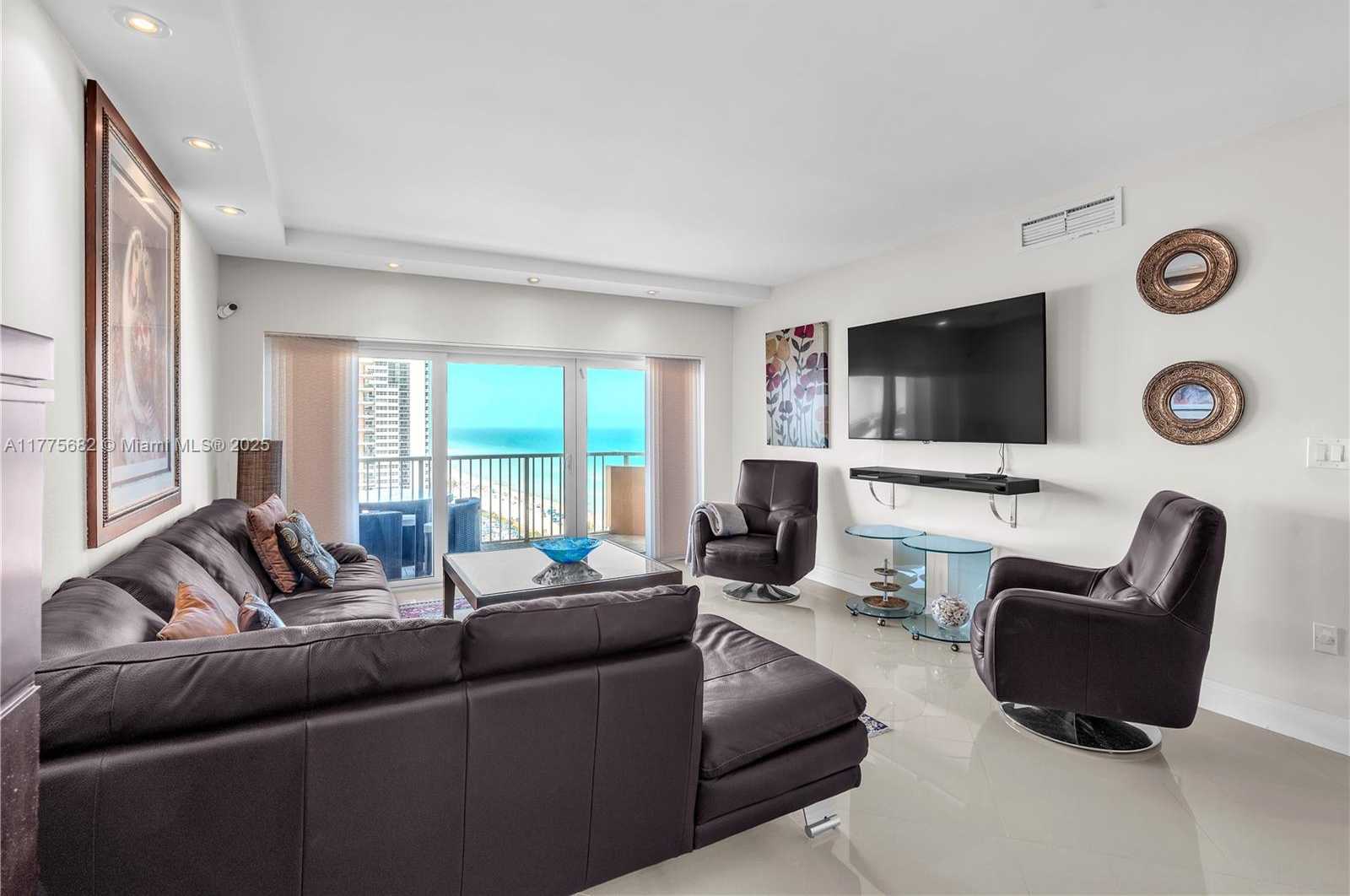 Small Image of 1950 SOUTH OCEAN DR #14H, Hallandale Beach Number 3