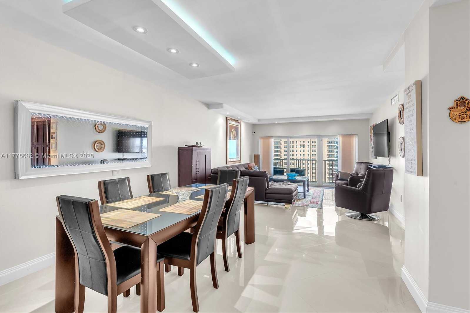 Small Image of 1950 SOUTH OCEAN DR #14H, Hallandale Beach Number 8