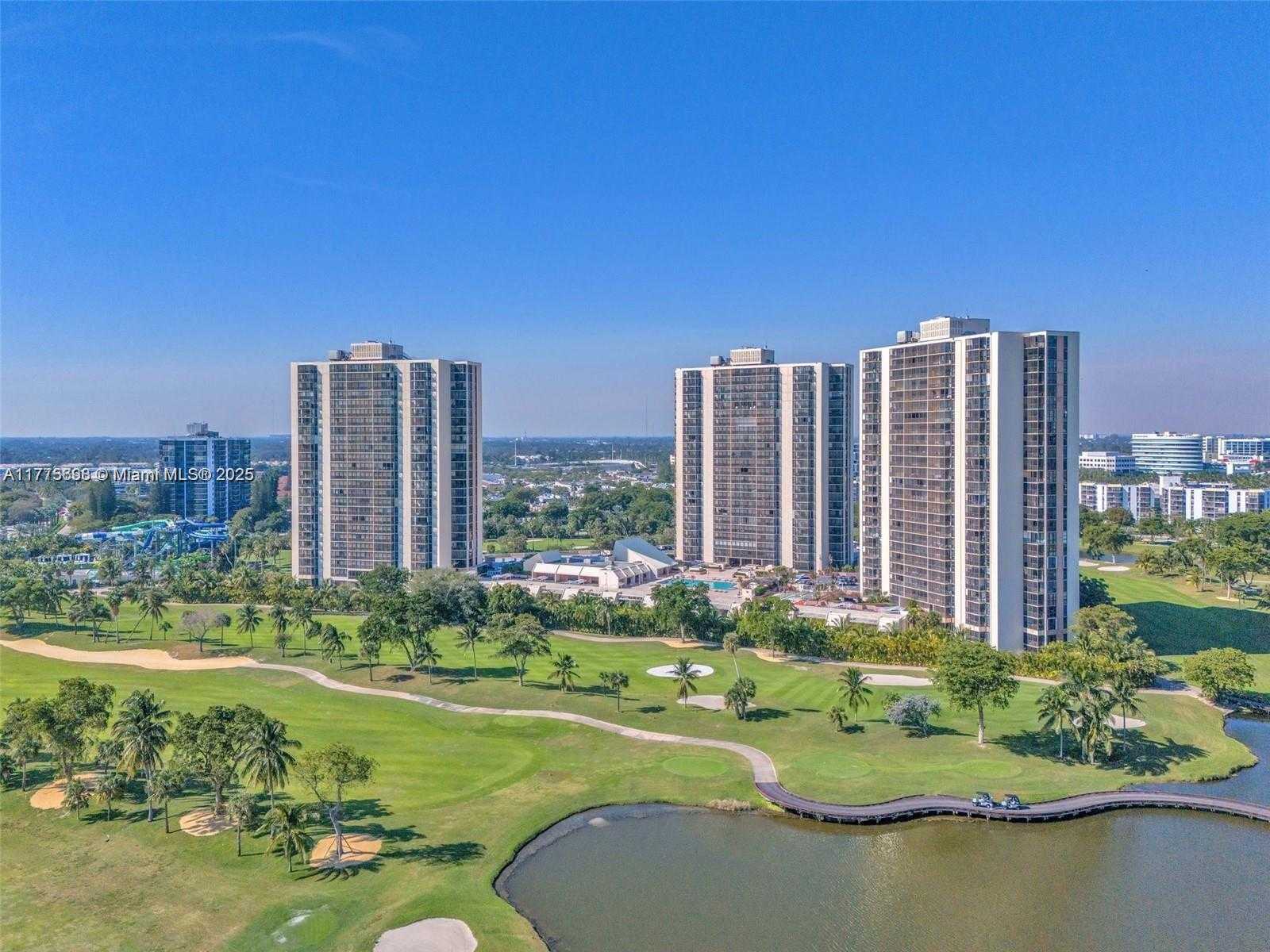 Small Image of 20335 WEST COUNTRY CLUB DR #905, Aventura Number 14