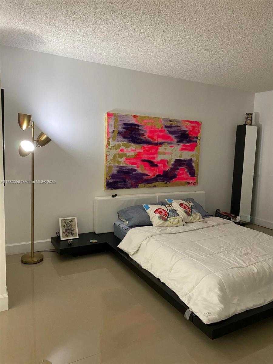 Small Image of 20335 WEST COUNTRY CLUB DR #905, Aventura Number 7