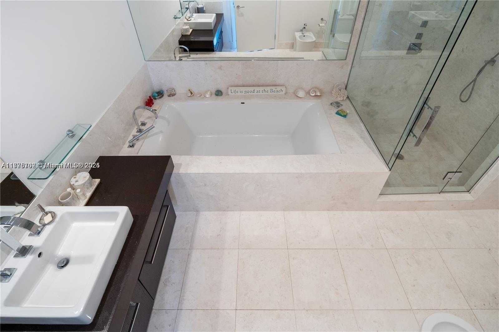 Small Image of 17121 COLLINS AVE #1703, Sunny Isles Beach Number 15
