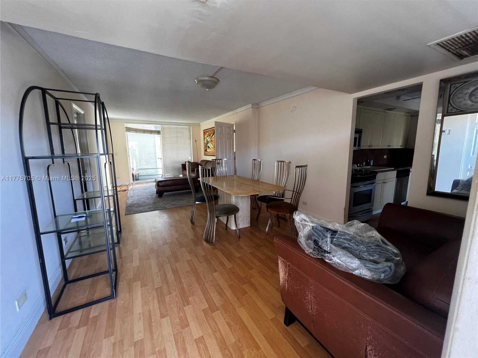 Small Image of 447 NORTH EAST 195TH ST #309, Miami Number 9