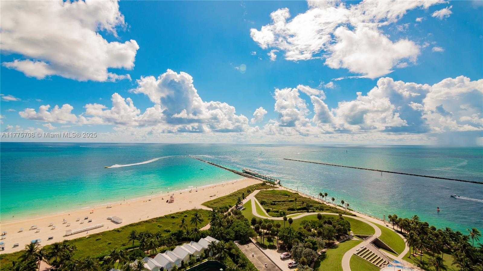 Small Image of 100 SOUTH POINTE DR #1906/07, Miami Beach Number 18