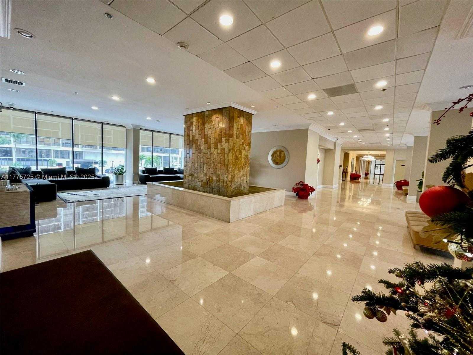 Small Image of 1901 BRICKELL AVE #B804, Miami Number 14