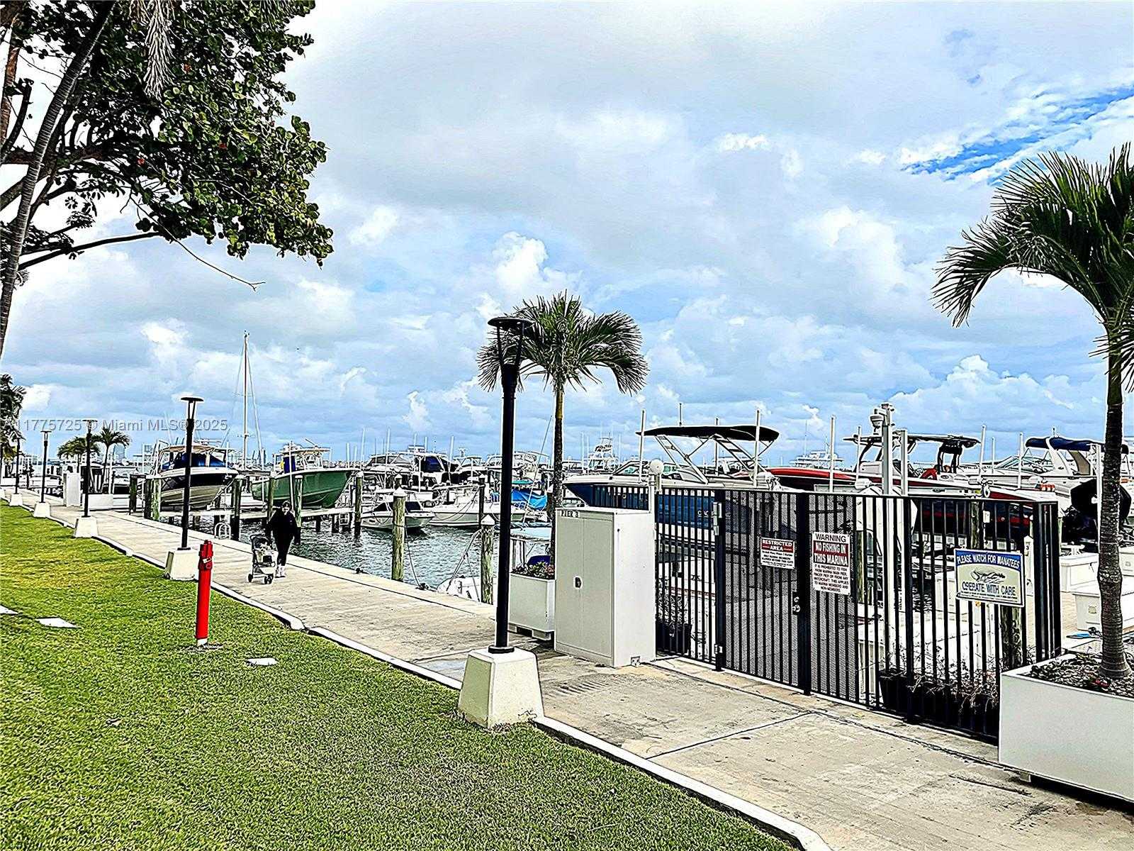 Small Image of 1901 BRICKELL AVE #B804, Miami Number 18