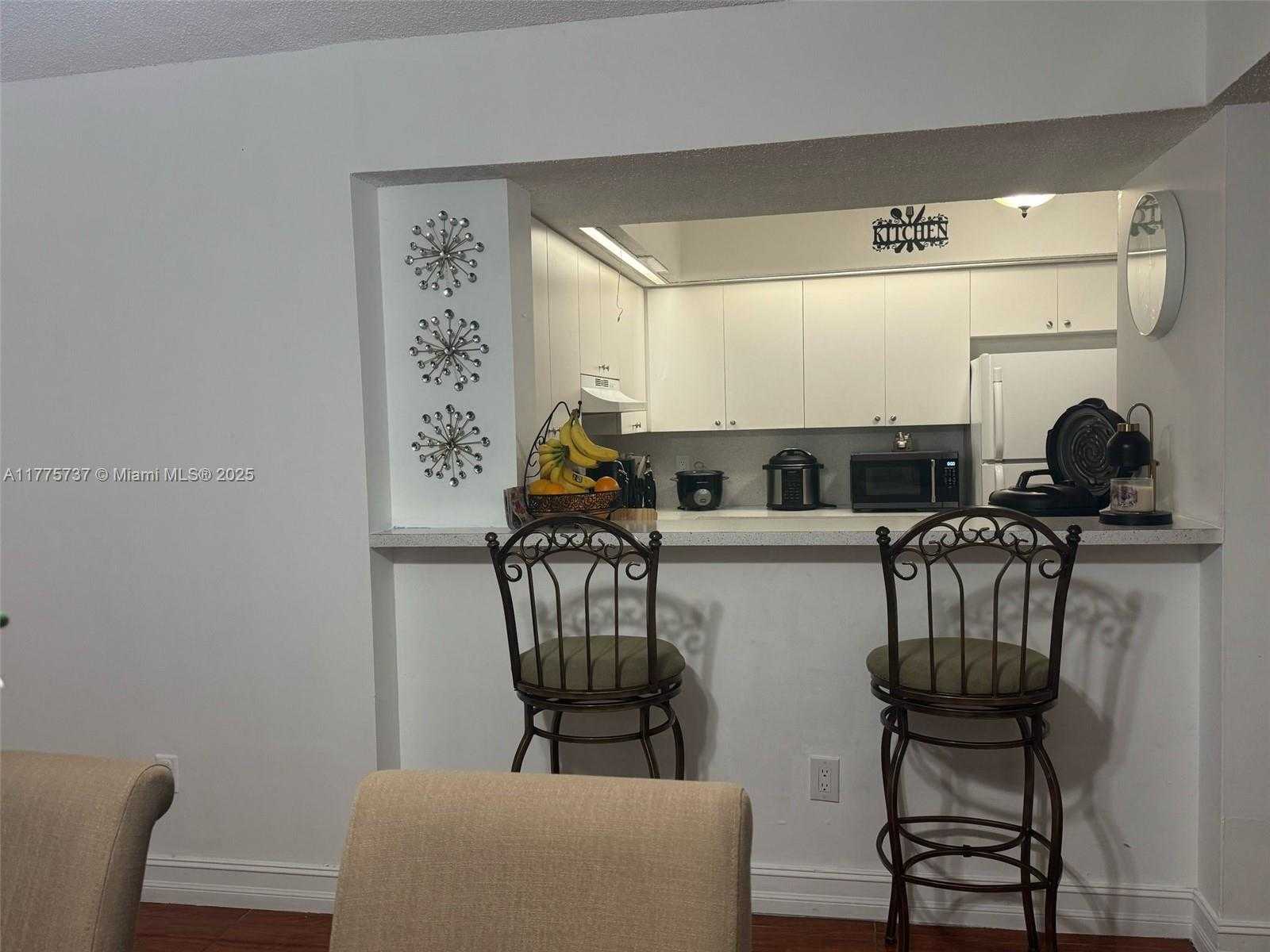 Small Image of 18890 NORTH WEST 57TH AVE #101, Hialeah Number 7