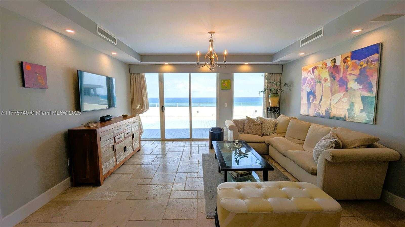 Small Image of 5151 COLLINS AVE #PH C, Miami Beach Number 4