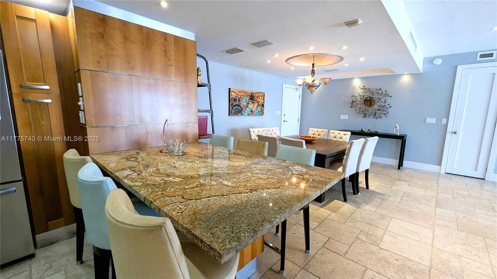 Small Image of 5151 COLLINS AVE #PH C, Miami Beach Number 40
