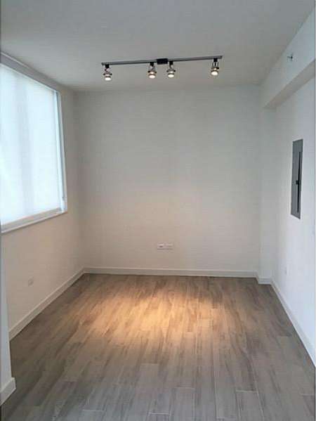 Small Image of 999 SOUTH WEST 1ST AVE #3003, Miami Number 2