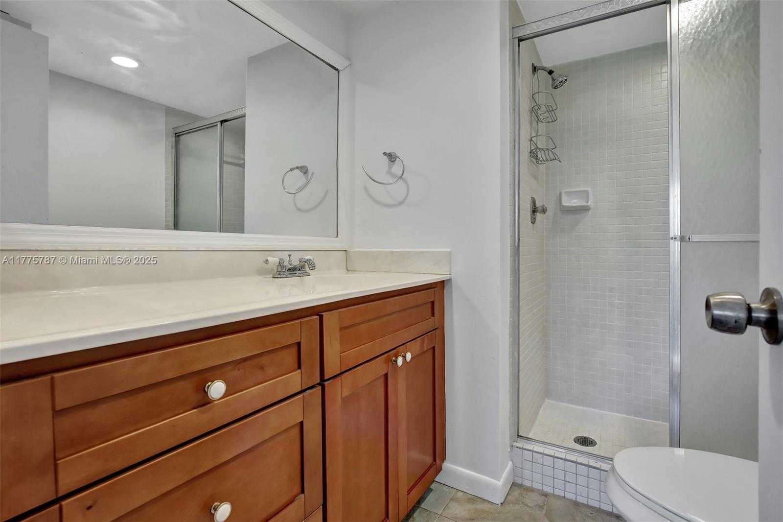 Small Image of 9621 SUNRISE LAKES BLVD #203, Sunrise Number 20