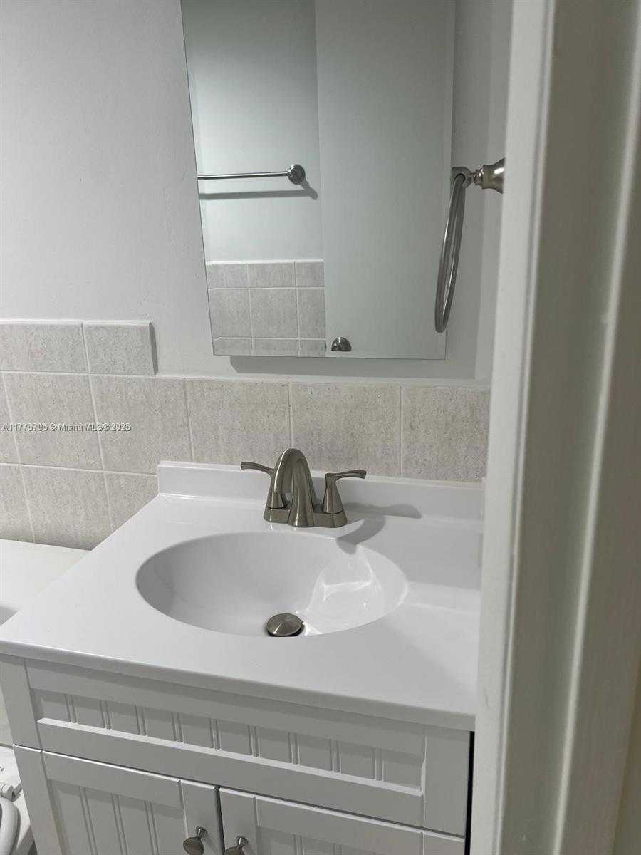 Small Image of 447 NORTH EAST 195TH ST #217, Miami Number 6